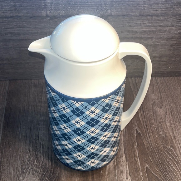 Corning Thermique vintage Blue and White Plaid Insulated Pitcher - Picture 3 of 11
